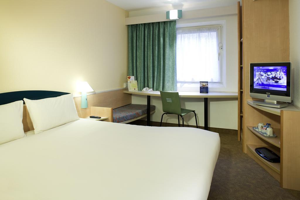 Ibis Plymouth Hotel Luaran gambar